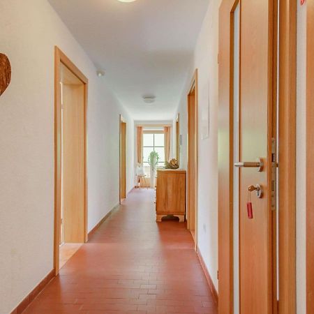 Attractive Apartment In Hainzenberg With Ski Room 外观 照片