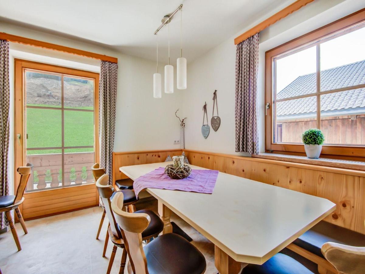 Attractive Apartment In Hainzenberg With Ski Room 外观 照片
