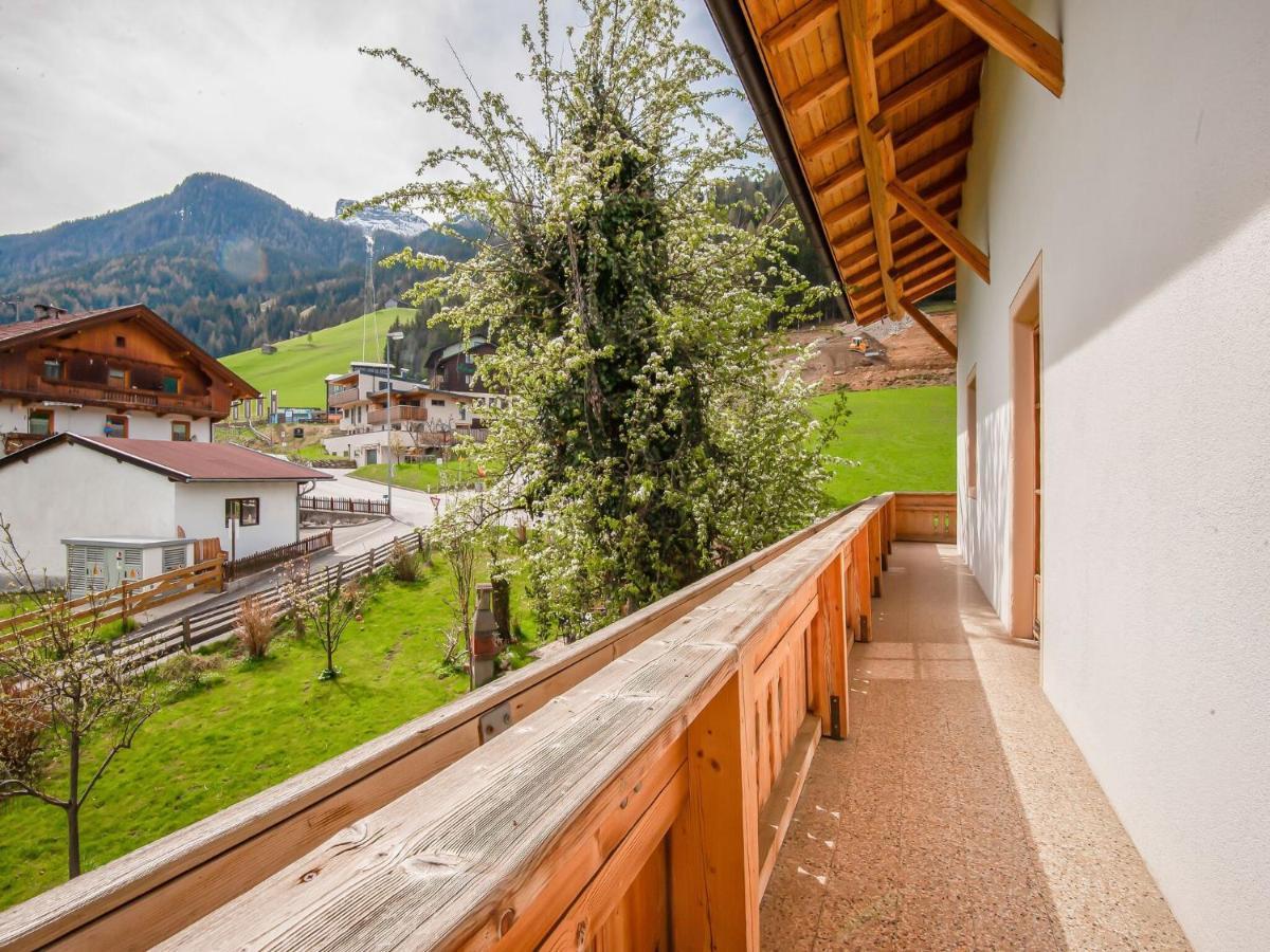 Attractive Apartment In Hainzenberg With Ski Room 外观 照片
